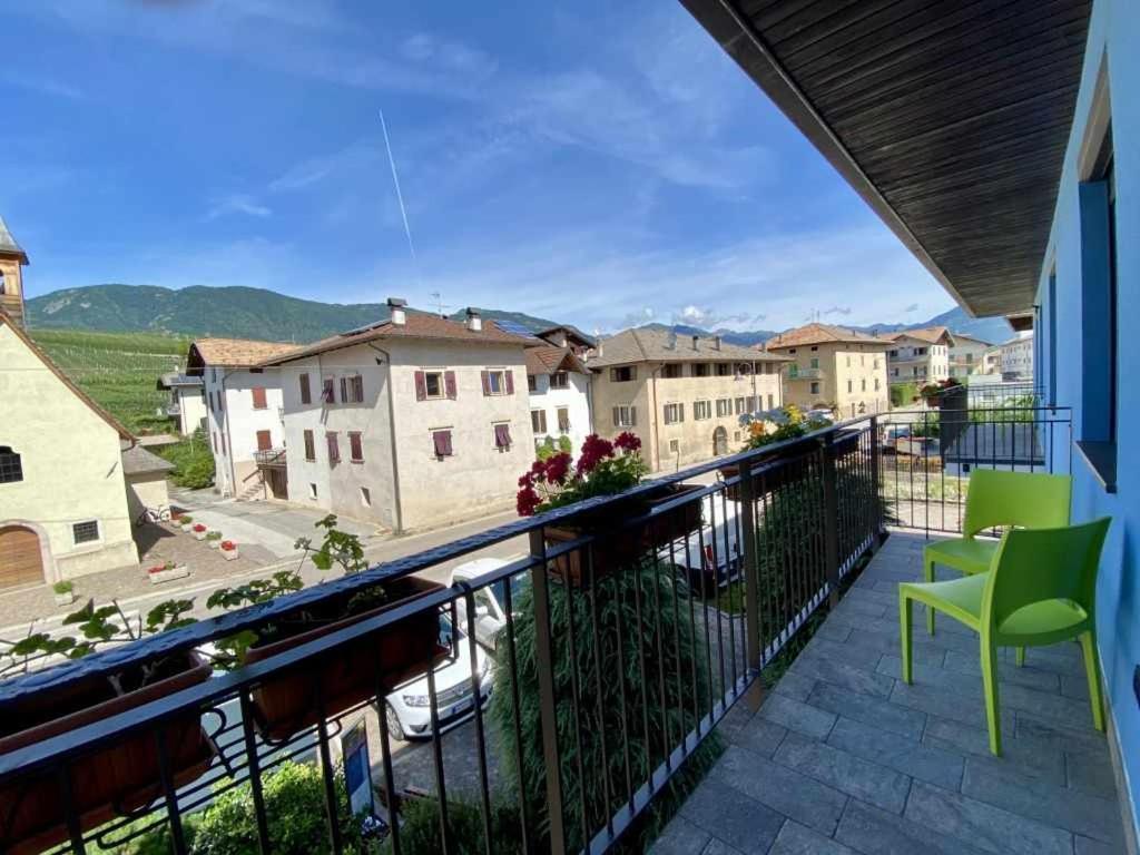 Ferienwohnung Casa Del Tempo Rosa Tassullo Ospitar Exterior foto